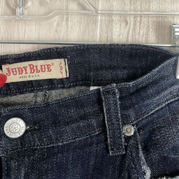 Judy Blue Jeans Women’s Size 1X Dark Wash Stretch Distressed Straight Leg USA - Picture 5 of 14